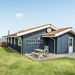 Elfi - 30m From The Sea By Interhome Nyaraló